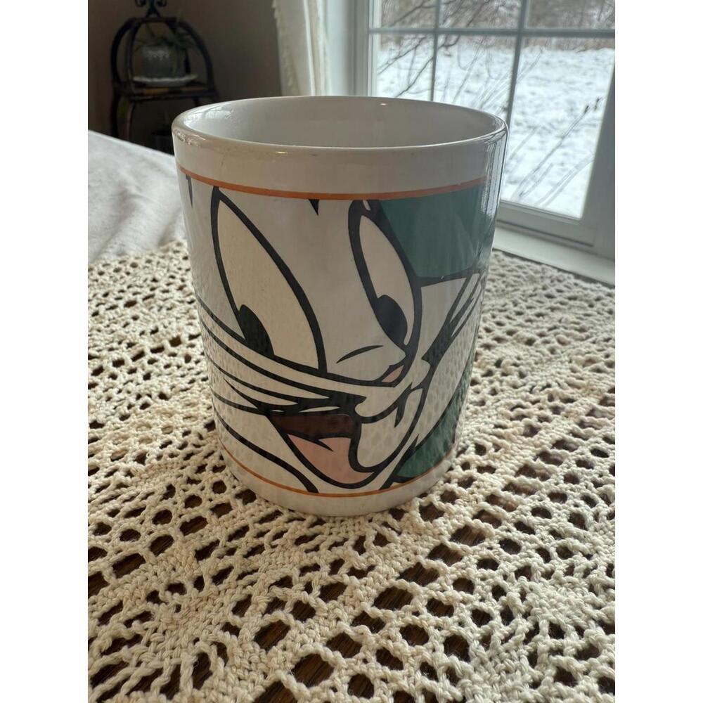 Looney Tunes Vintage Bugs Bunny Coffee Tea Mug 2001